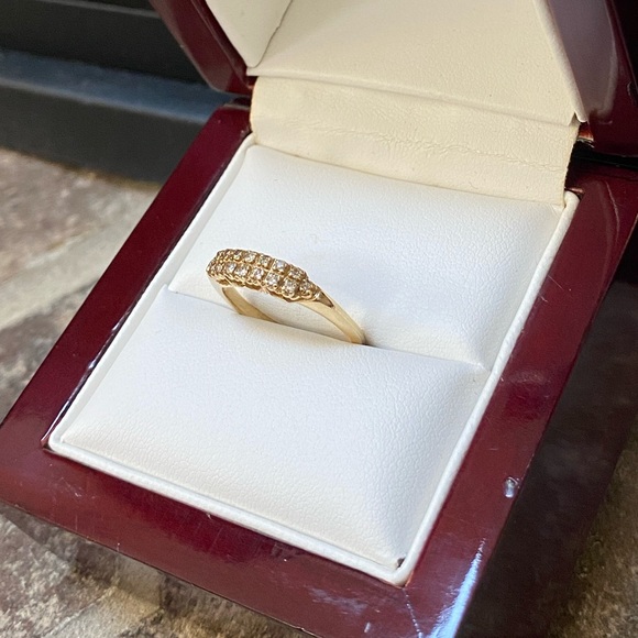 GENUINE DIAMONDS SOLID 14KT GOLD Ring Wedding Band - Picture 4 of 8